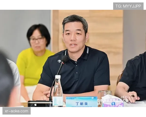 福建浔兴股份官方宣布，与主教练朱世龙续约三年